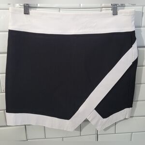 Jofit Ladies Athletic Golf Skort Color Black White Trim Rear Pockets Wide Waistb
